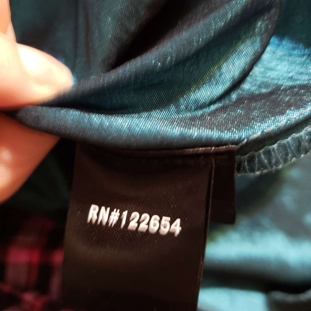 Voodoo Vixen Black Lace Skirt with Teal Band - Picture 9 of 10
